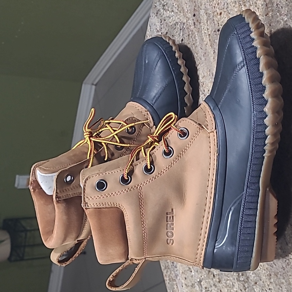 Sorel Cheyanne II Lace Boots - Tan Leather Size 8 - Picture 3 of 12